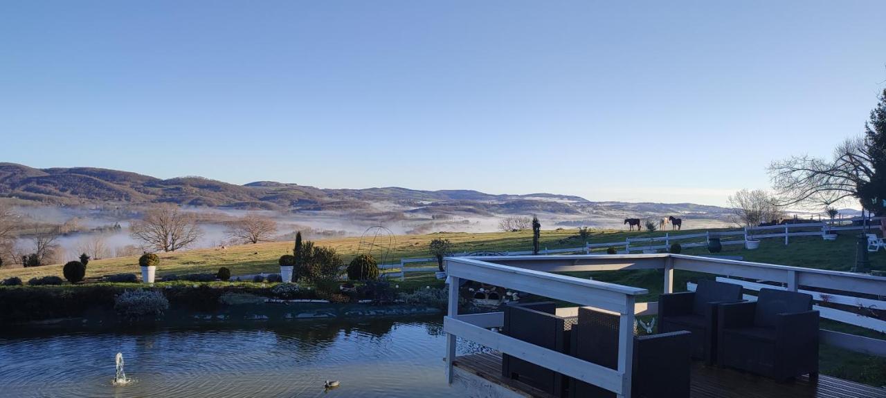 Domaine Le Lanis Chambre D'Hotes Piscine Spa Privatise Sur Reservation 생지롱 외부 사진