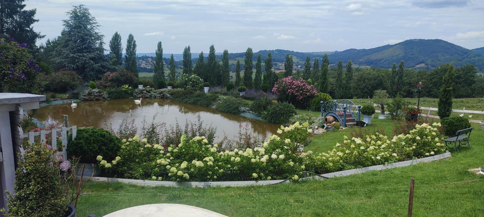Domaine Le Lanis Chambre D'Hotes Piscine Spa Privatise Sur Reservation 생지롱 외부 사진